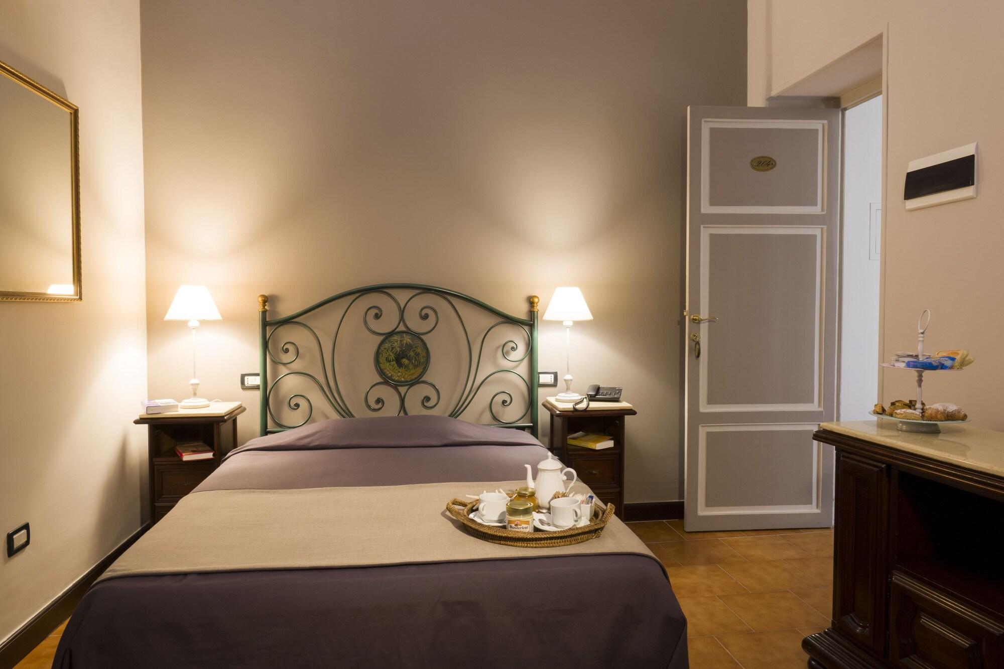 פלרמו Hotel Villa Esperia מראה חיצוני תמונה