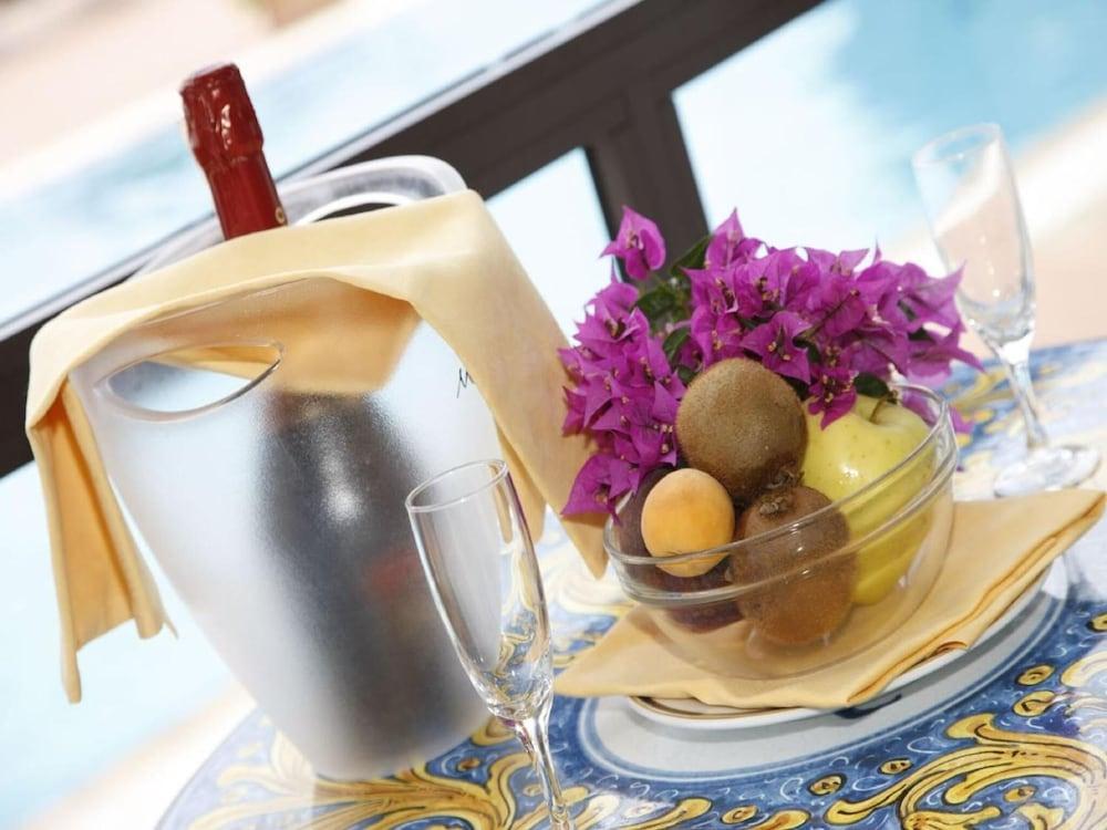 פלרמו Hotel Villa Esperia מראה חיצוני תמונה