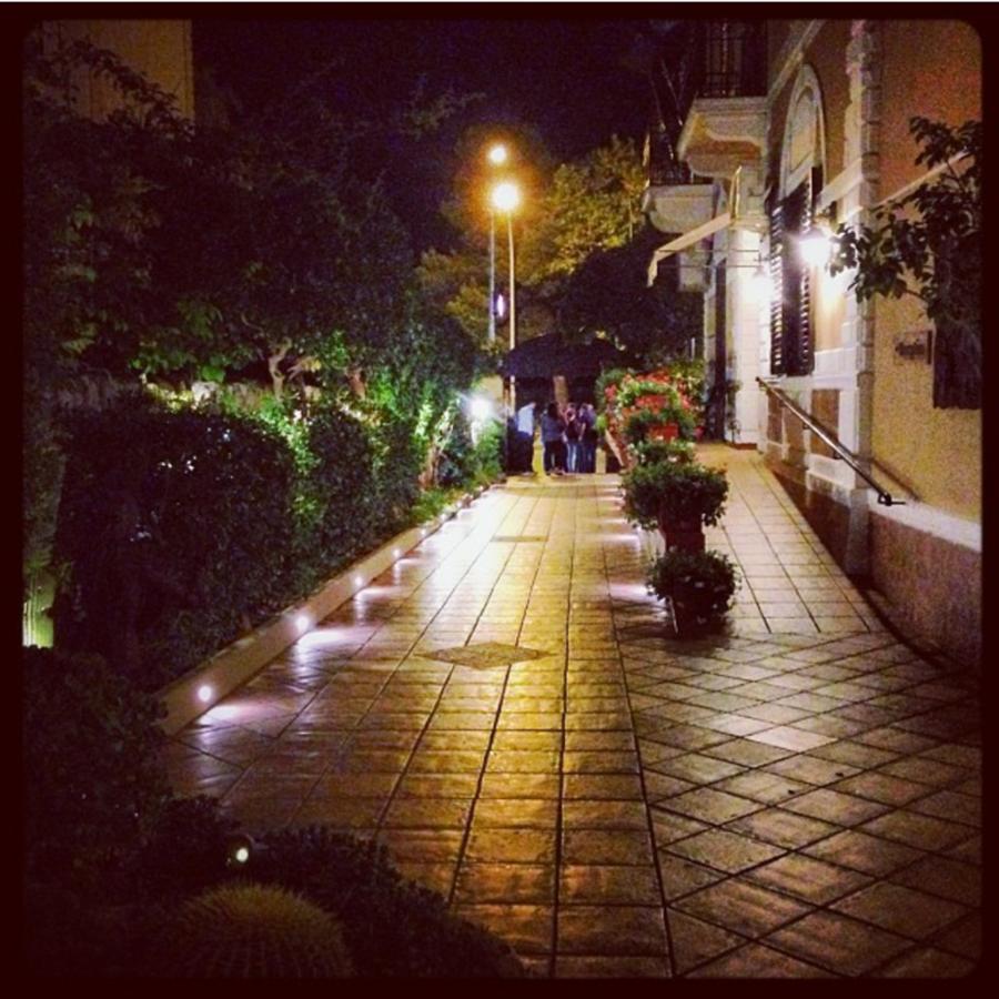 פלרמו Hotel Villa Esperia מראה חיצוני תמונה
