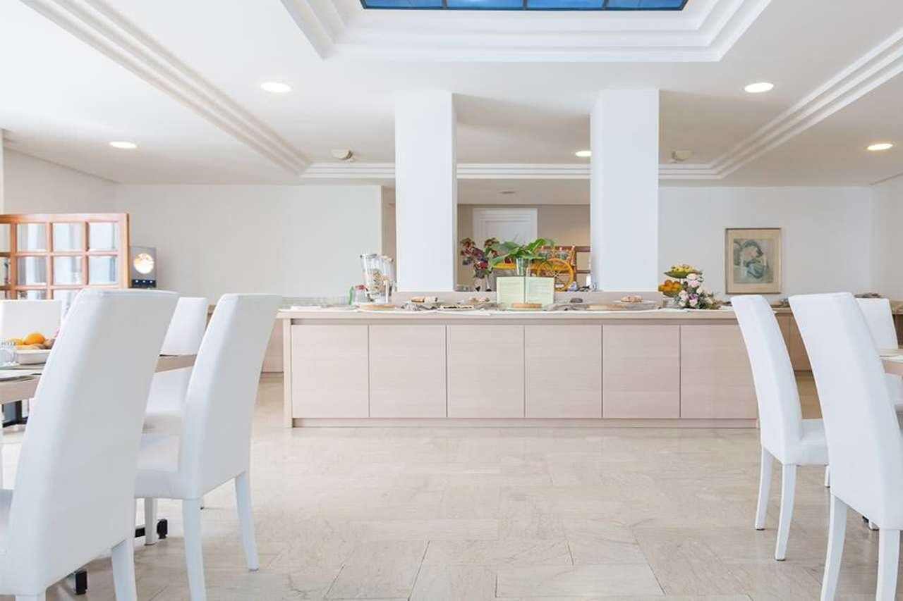 פלרמו Hotel Villa Esperia מראה חיצוני תמונה